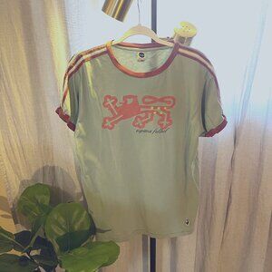 Oversize soccer tee w/striped arms - Size LG